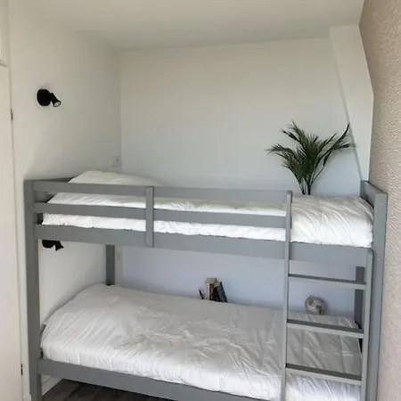 Apartment Burgervlotbrug Aan Zee Met Sauna Burgerbrug