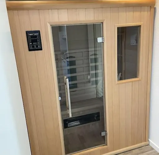 Burgervlotbrug Aan Zee Met Sauna Апартаменты *